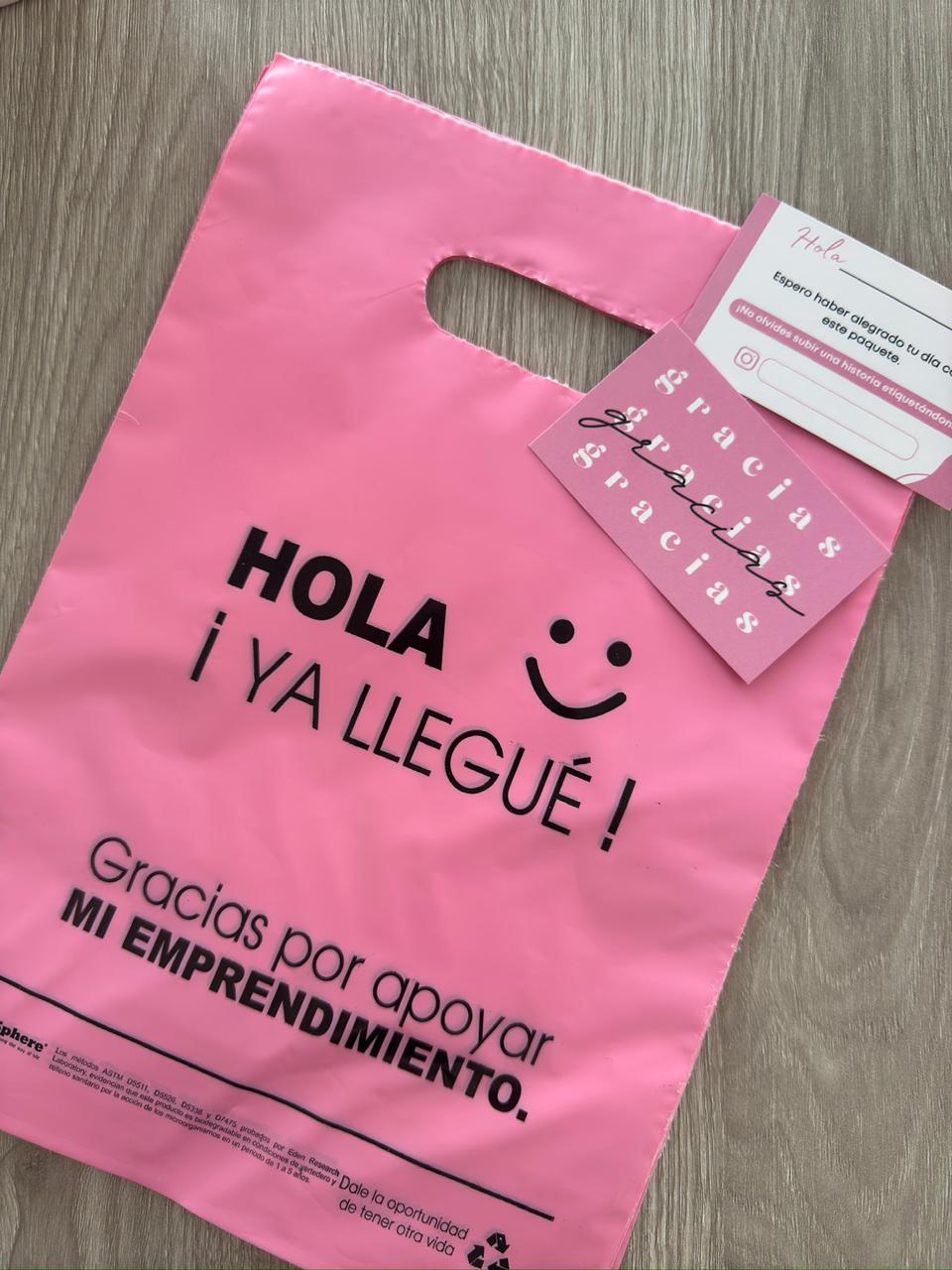Combo 50 bolsas plásticas 'Hola, ya llegué' + 50 tarjetas genéricas (Sin logo)